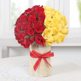 Perfect Arrangement of Roses in a Vase                      , Perfect Arrangement of Roses in a Vase                      