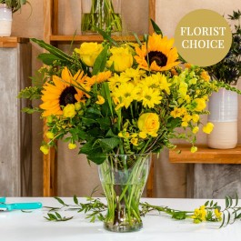 Yellow florist's fantasy bouquet, Yellow florist's fantasy bouquet