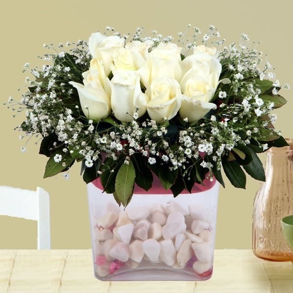 Arrangement of White Roses, Arrangement of White Roses