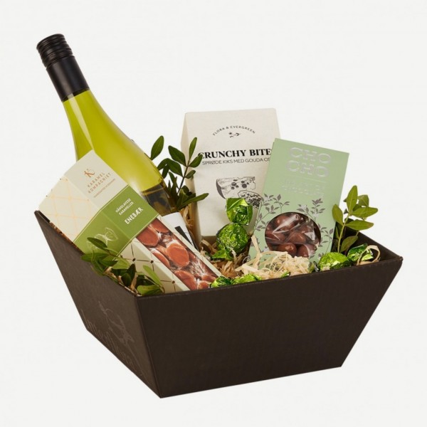 Gift basket filled with temptations, Gift basket filled with temptations