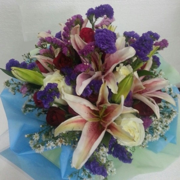 Funeral/Sympathy Bouquet in mixed colours, Funeral/Sympathy Bouquet in mixed colours