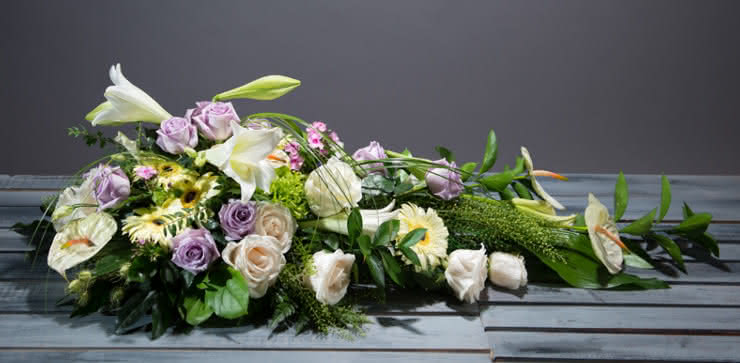 Enviar flores para um funeral ao velorio