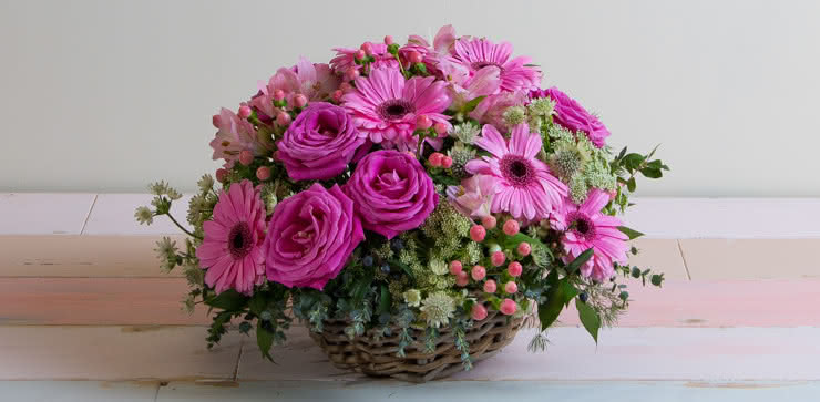 Enviar arranjo de gerberas e rosas ao domicílio